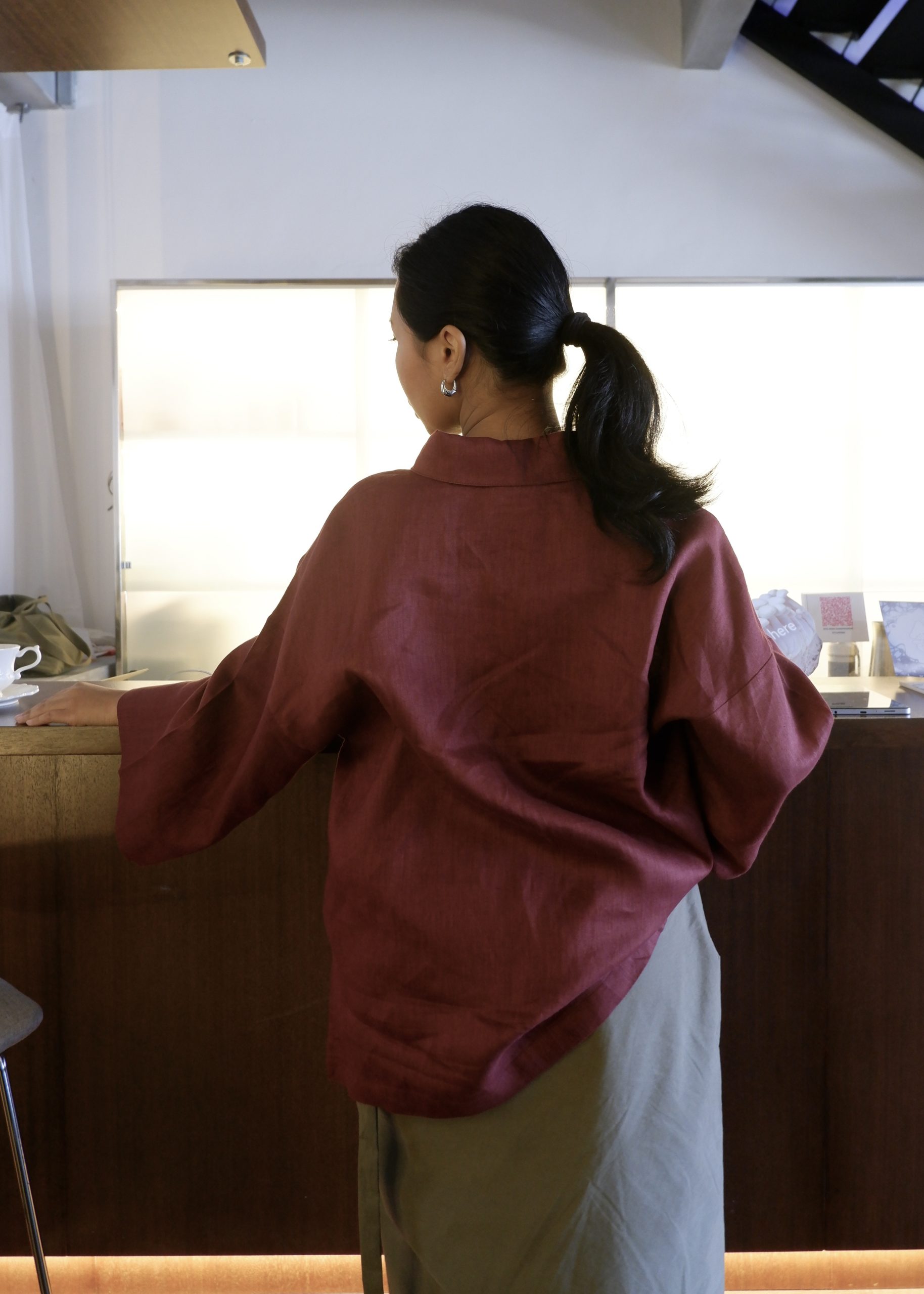 TEJA - Linen Boxy Shirt - Image 9